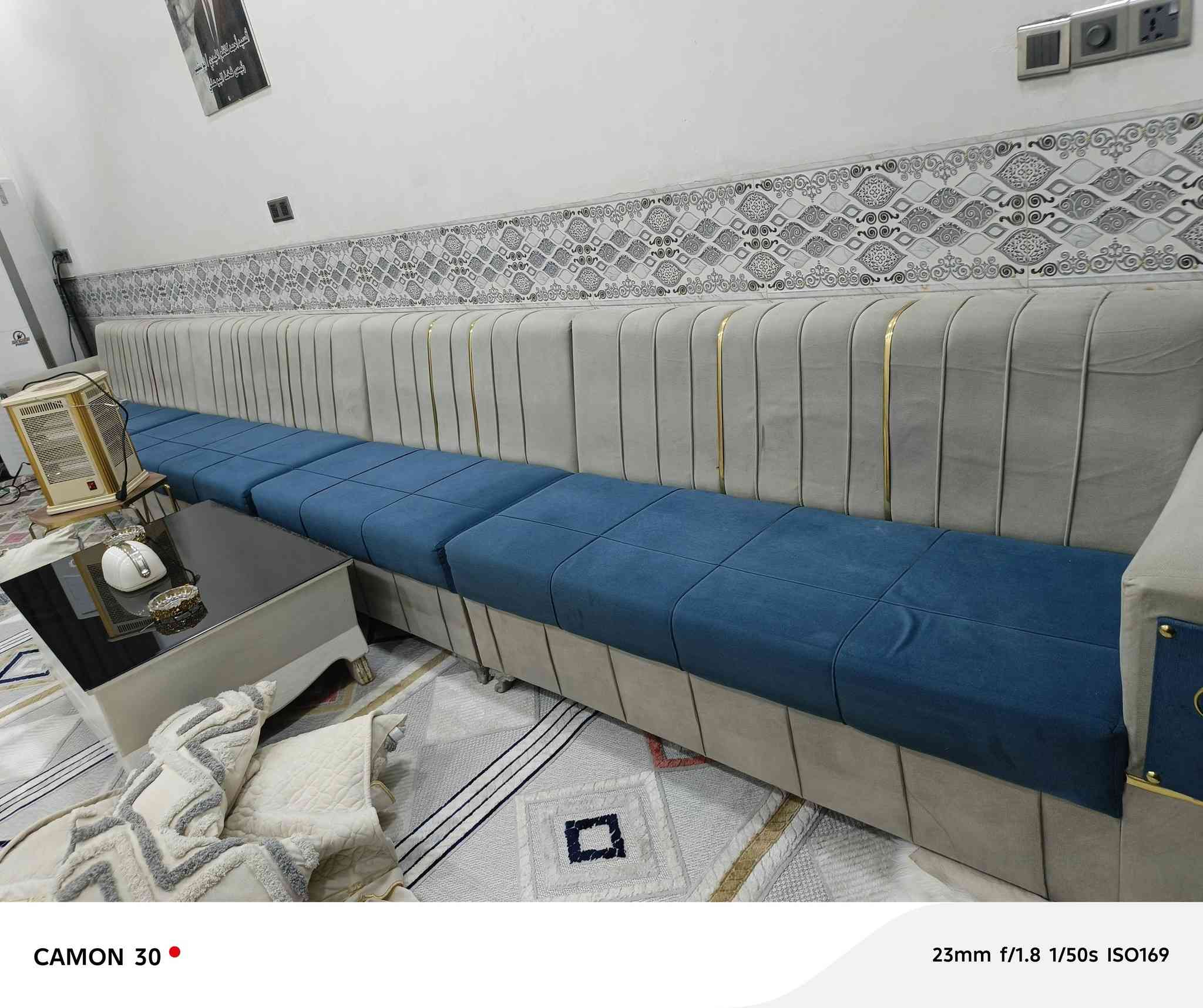 ديوان 11متر نظيف جدا المكان بابل الاتصال ***********
