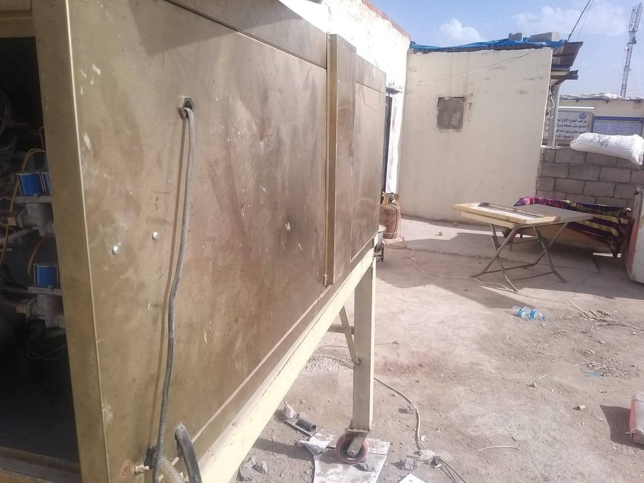 للبيع فران كهربائيّ غاز 
***********
