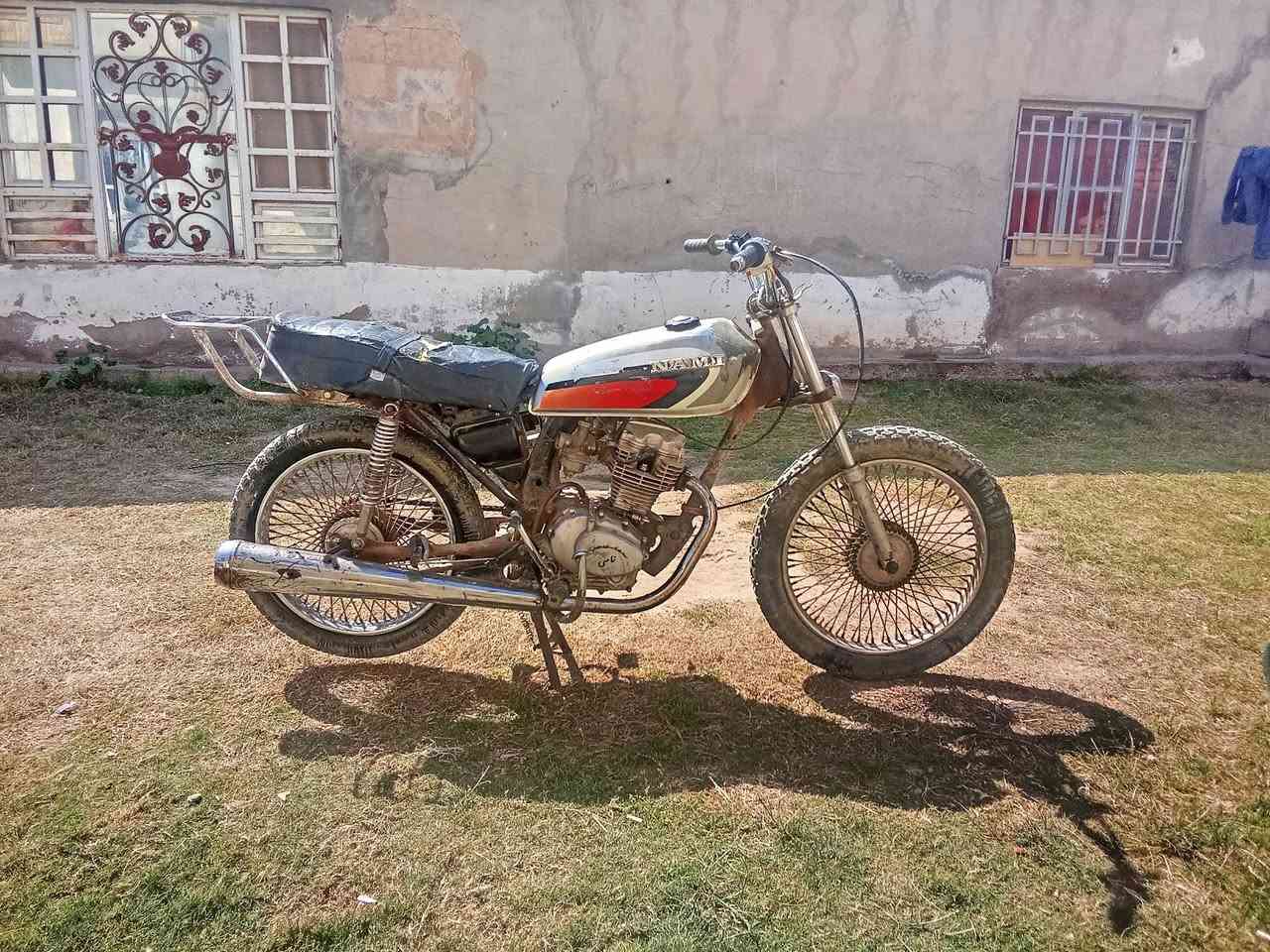 تايكر موديل 18 بدون أوراق سعر 150 مكاني ديالى لخالص


**إذا كنت صاحب هذا الإعلان وتريد حذفه لأي سبب، رجاءا أرسل رسالة إلى الدعم الفني**