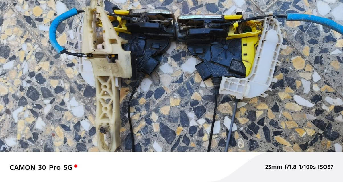 سلام عليكم عندي عينه وقفالات اماميه سوناتا 18 تفصيخ السعر 150 الف مكان البصره0771265832


**إذا كنت صاحب هذا الإعلان وتريد حذفه لأي سبب، رجاءا أرسل رسالة إلى الدعم الفني**