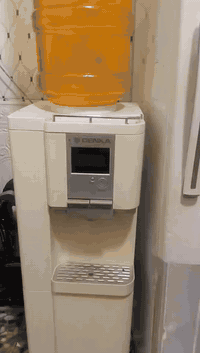 ثلاجه 24قدم  180جرابي انكليزيات 120يتحملن وزن 300كيلواشازلونه مال غرفه جديده 50 وبيها مجال براد 50نضيف جدا مستعجله على بيعتهم زعفرانيه


**إذا كنت صاحب هذا الإعلان وتريد حذفه لأي سبب، رجاءا أرسل رسالة إلى الدعم الفني**