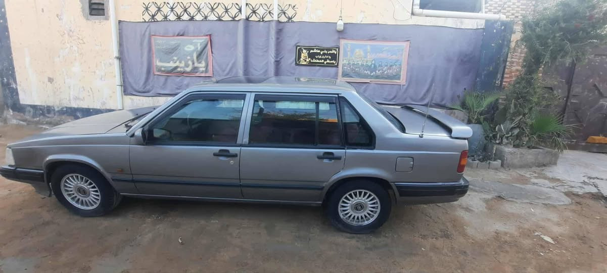 سياره فالفلو 940 محرك ونجي ناعم مكاني نجف مديل 92 تبريد شغال كهربيات شغاله فتحه قماره شغاله سعر45 وبيه مجال ***********
