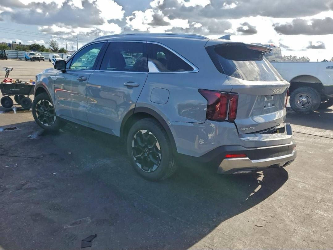 { اعــــــــــــــــــلان 🚗 مــــــــــــــــــــــزاد }

🟢 نوع السيارة : كيا سورنتو 

🟣 الفئة : s

🟢 الموديل : 2025 

🟣 يوم المزاد : 29/12/2025   الاثنين 
 
🟢 عداد المسافة : 6328 ميل  

🔵 حجم المحرك : 2.5        4 سلندر

🟣 ناقل السرعة : اوتوماتك

🟡 الضرر : كما موضح بالصور 

✅ للمزايدة على السيارة الموجودة في المنشور يرجى الحظور الى المكتب الساعة الرابعة مساءاً لغرض توضيح تكاليف السيارة لحين وصولها الى العراق 

✅ مستعد مكتب سمارت لنقل السيارات من المنطقة الحرة الى بغداد وبأسعار نقل وتخليص مناسبة 

🟢 نقل السيارات الى الامارات وتصليحها ونقلها الى اقليم كردستان 

     
                               عنوان المكتب 🚕

          بغداد - الصليخ - خلف نادي الصليخ الرياضي
  
              ☎️ للأستفسار يرجى الاتصال على الرقم 
 
                         📞 ***********
