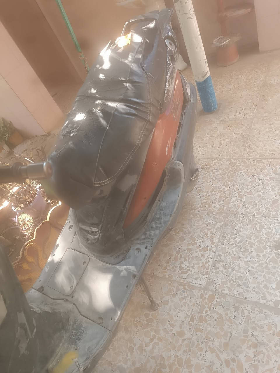 السلام عليكم دراجه دراجه فراشه  سعر 200 بيها مجال مكاني ديالى خان بني سعد حي الرسول هذا رقمي ***********
