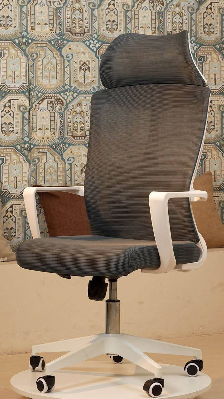 راحتك تبدأ من اختيار الكرسي الصح! 💺✨
لأن وقتك بالمكتب أو بالدراسة طويل، وفرنا لك الكرسي الطبي الأمثل بتصميمه الانسيابي الذي يدعم العمود الفقري ويمنحك تهوية مثالية بفضل قماش الـ Mesh.
• متوفر بنسختين:

1. نسخة الضمان الكامل: (سعر 100 الف) تشمل ضماناً حقيقياً لمدة [6 اشهر حقيقي] على الهيكل و الرافع الهيدروليكي.

2. النسخة الاقتصادية: (سعر 85 الف) بدون ضمان على الرافع الهيدروليكي، لأصحاب الميزانيات المحدودة مع الحفاظ على نفس الجودة.
📍 الموقع: [بغداد شارع النضال مقابل القصر الابيض]
📞 للحجز والاستفسار: [***********] بغداد, العراق
