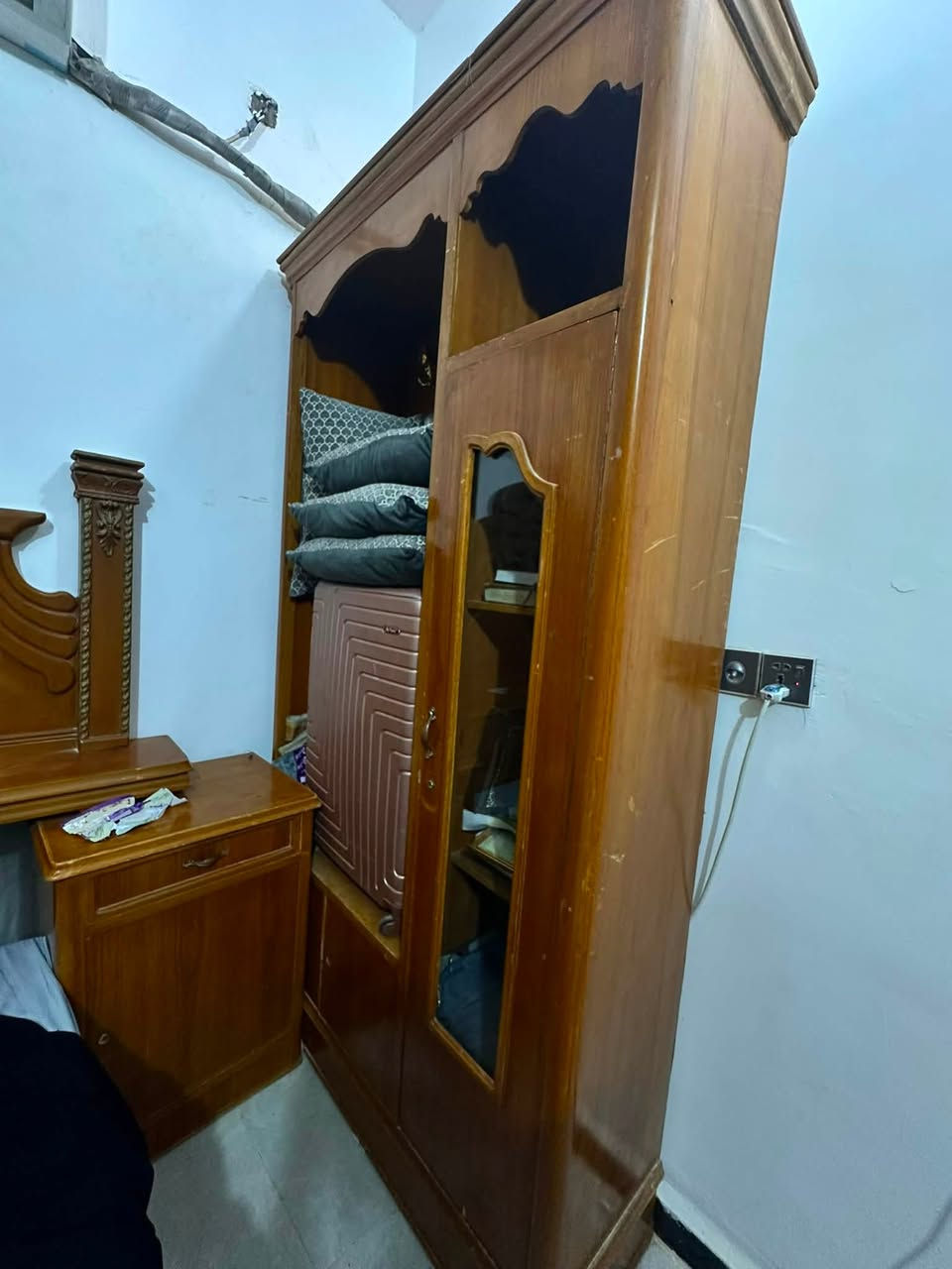 بيع غرفة تسكام عراقي اصلي غرفة سويناها ب3 ملايين مال عمر سعرها 500 وبيها مجال للطيبين بسيط عنوان نجف حي ميسان


**إذا كنت صاحب هذا الإعلان وتريد حذفه لأي سبب، رجاءا أرسل رسالة إلى الدعم الفني**