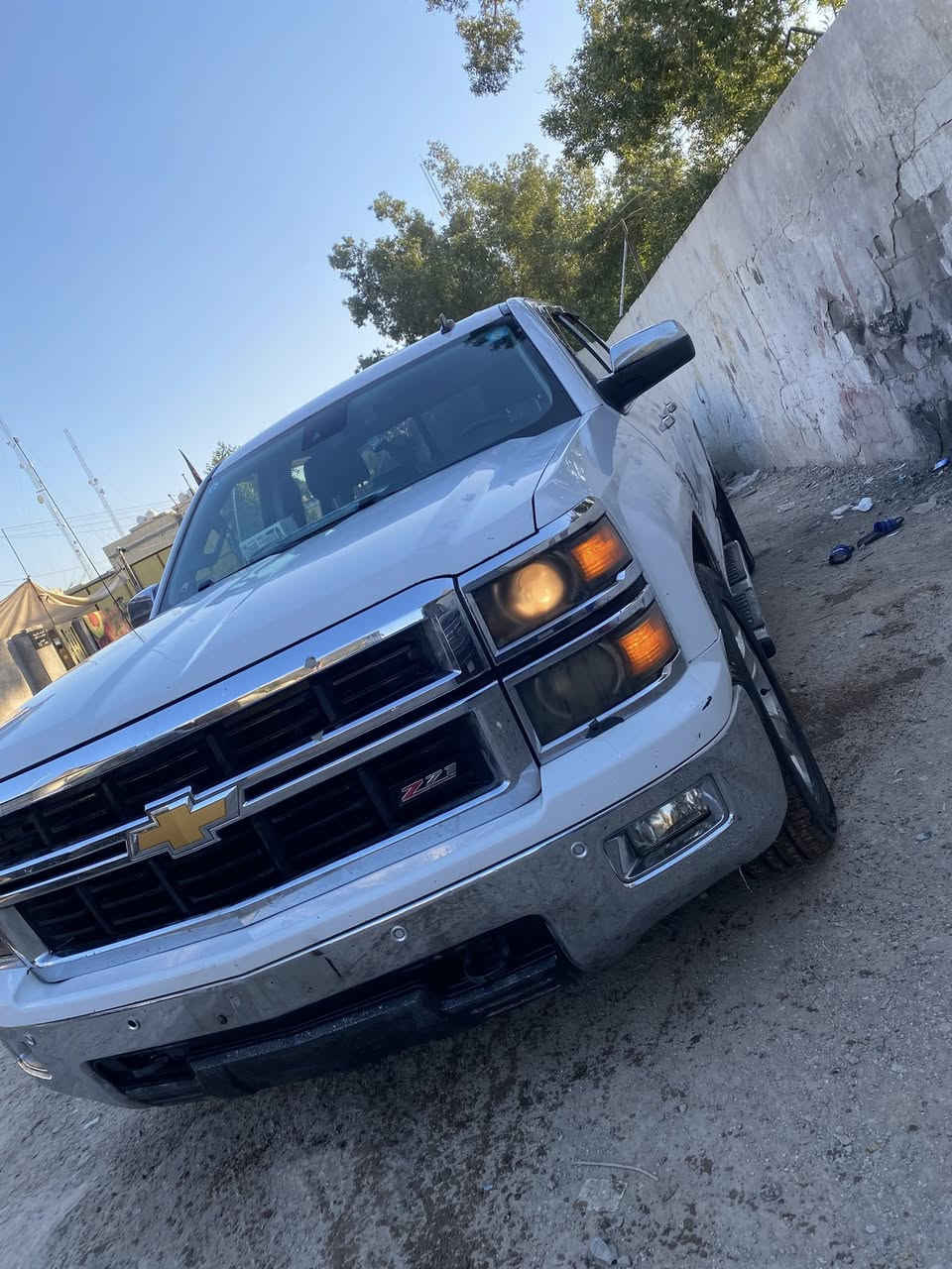 سلام عليكم سلفرادو 2014كير مكينه مكفولات صدر امامي خلفي جديد فول موصفات عده فتحه تشغيل عن بعد صدر امامي خلفي جديد تخم تاير تبريد ثلج جاهزه سياره سعر 140
بيها مجال ***********
