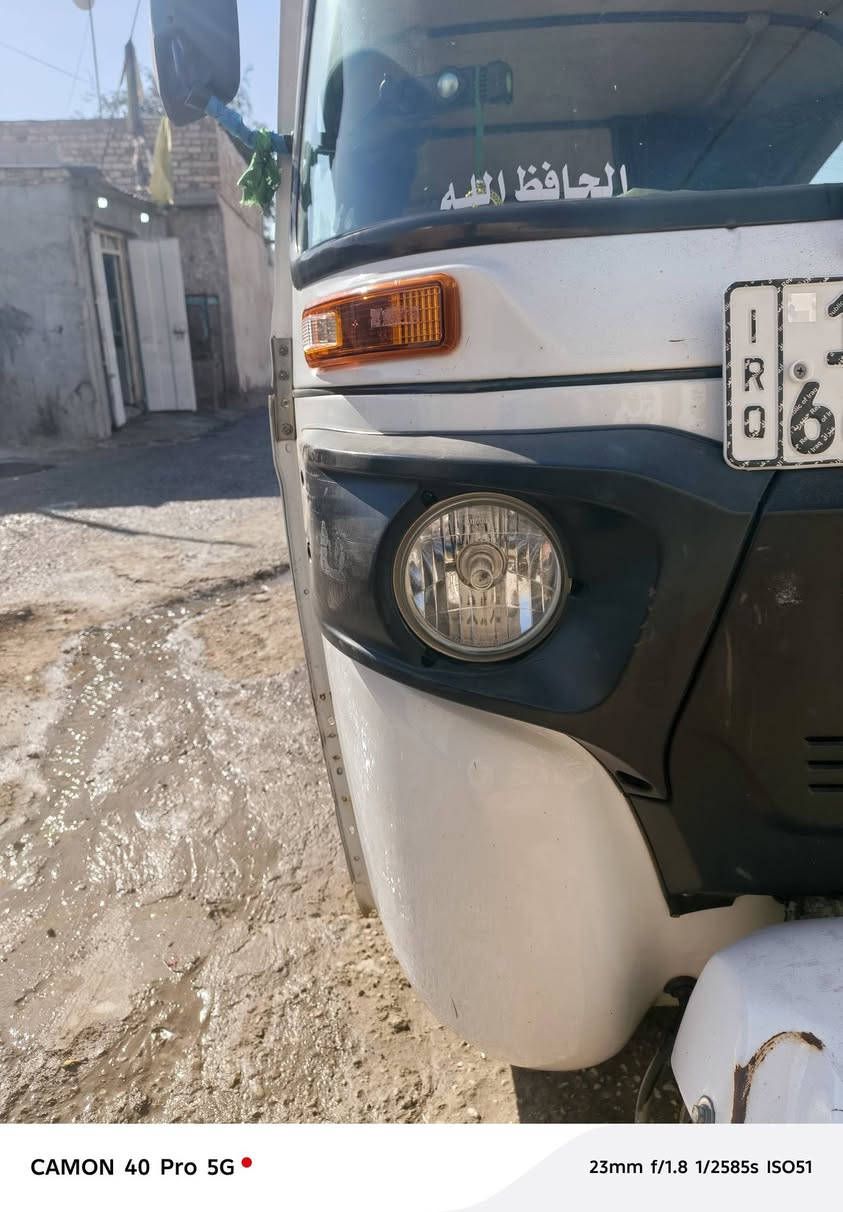 تكتك موديل 22 خير من الله  مكان بغداد  سعر 7وسبعمية وبيه مجال ***********
