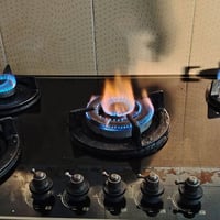 طباخ منضدي • نضيف • شغال