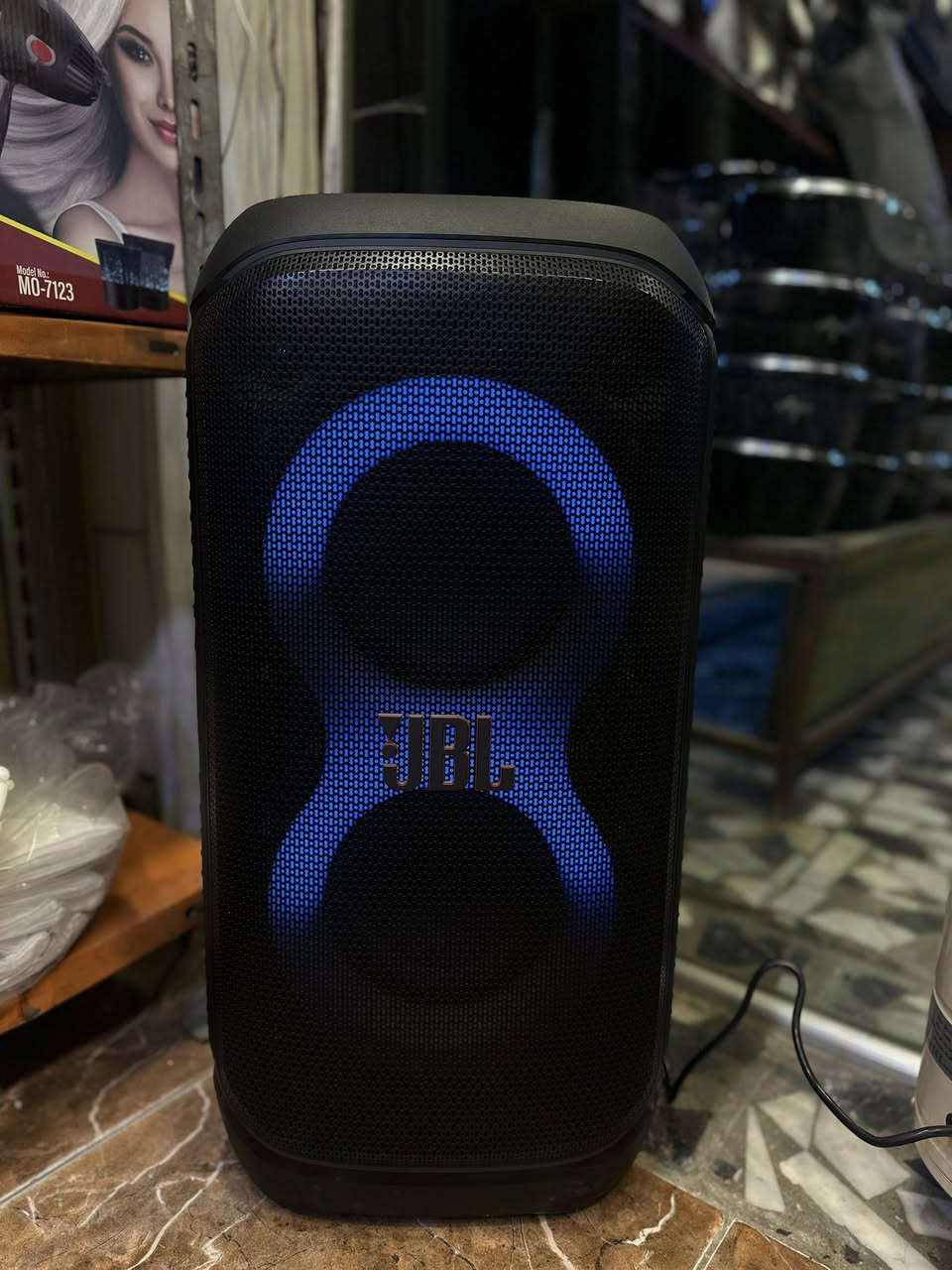 سماعة جي بي ال 320 اصلي استخدام شهر واحد للبيع
للاستفسار المراسلة واتس اب او الاتصال على الرقم 
***********
نظافة 100‎%‎ واللي ياخذهه يجي ياخذهة من مكاني وانطي بيهة ضمان شهر كامل✌️✋
