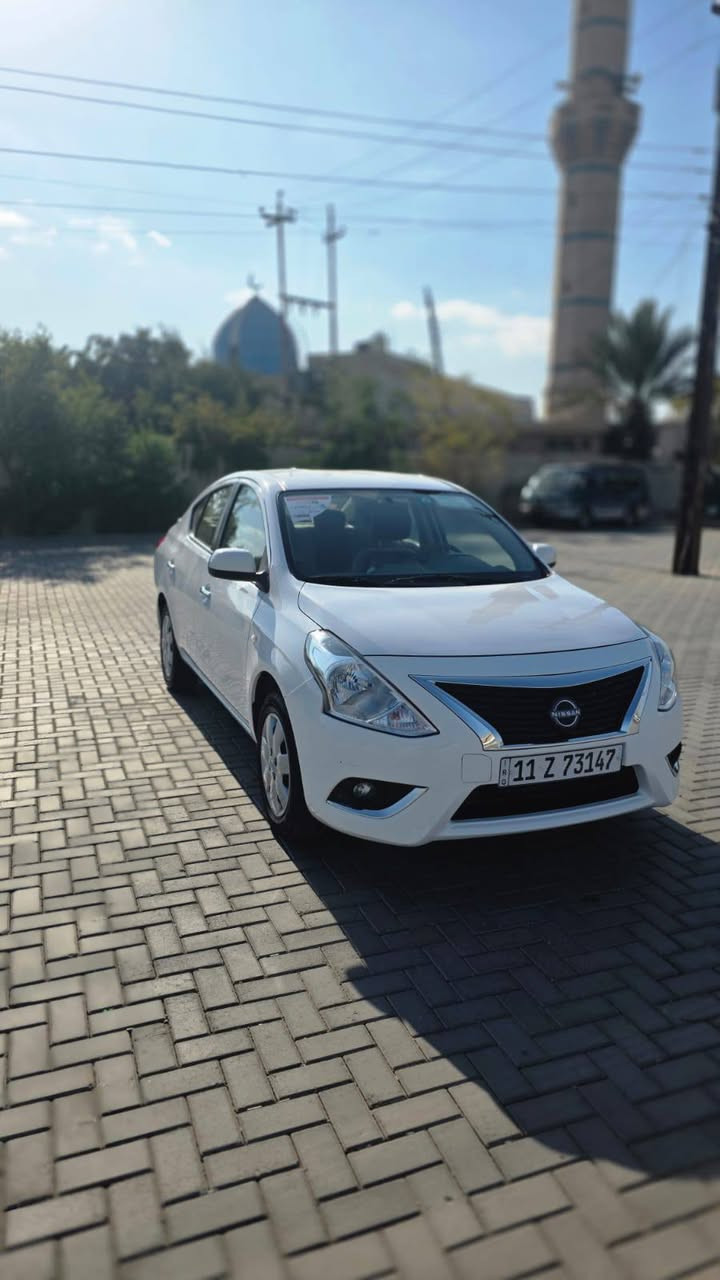 نيسان سني هندي موديل ٢٤ شركة السور البليته الزركه ماشيه ٢٩ سيارة بأسمي سعر ١٢٥ كفاله عامه ***********

