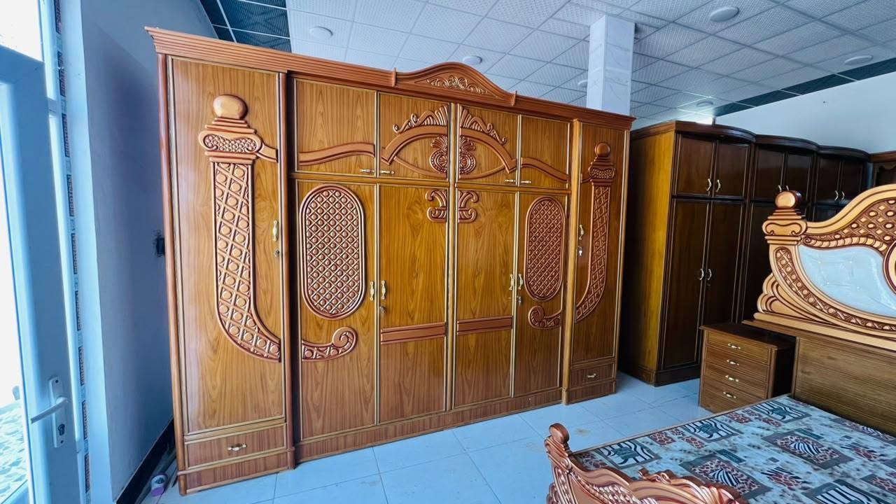غرفة نوم مستخدمه شي قليل شقل درجة أوله الاستفسار علا هاذه الرقم *********** العنوان القائم اسعر مليون و٣٠٠ اكو توصيل بكروه شد ونقل
