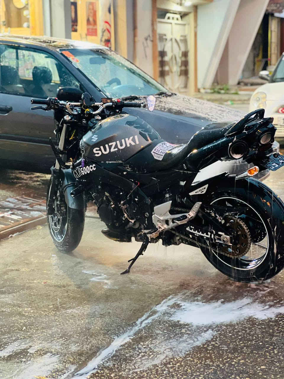 ماطور سازوكيGXRمحرك600CCموديل2016تانكي نظيف وتيرات جديده ماطور وكاله عامة بدون اوراق وعليه تزويدات ماي زيتي دهن موتل بعدو جديد موقع موصل معارضه حسب القناعه ***********
