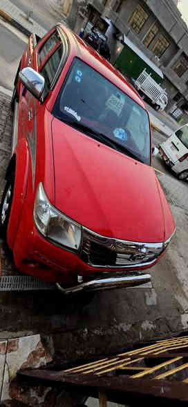 سلام عليكم تيوتا فورويل 2015سياره مكفوله سياره نضيفه حيل اتصل (***********)(***********)متواجد عل فيس
