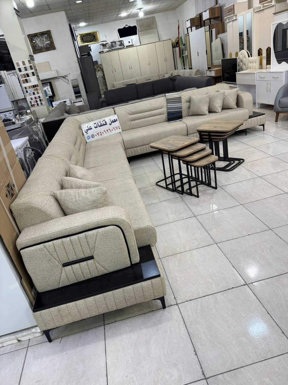 موبيليات علي يتوفر جميع الأثاث المستعمل بيع وشراء وتبديل الجديد بل مستعمل العنوان اربيل سايدين بنصلاوة فرمانبران مقابل ماركيت شياؤ الاستفسار *********** ☎️ 
واسف ماجاوب على تعليق ارد فقط فايبر وتساب اتصال يتوفر نقل اربيل  بغداد بصرة موصل كركوك سليمانية دهوك فقط
