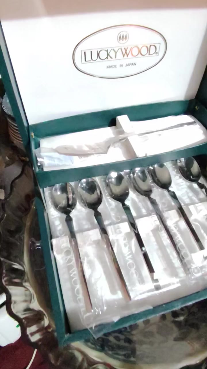 قطع راقيه اصليه انتاج الثمانينات توصيل لكل المحافظات لباب البيت تابع الصفحه ليصلك كل ماهو جديد اسعارنا غير وغايتنا ارضاء الزبون تواصل ماسنجر واتساب *********** اهلا وسهلا بكم.
