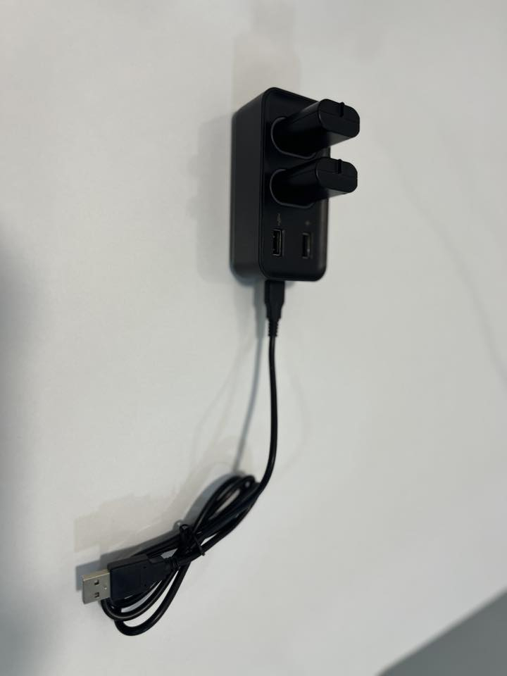 بسم الله

XBOX S/S

مستخدم

جداً نظيف 

غير مفتوح نهائياً 

اغراضه كاملة وكارتونته وياه ✅

وياه بطاريات اثنين والقاعدة مالتهن قبل فترة قليلة ماخذهن✅

السعر 330وبي مجال للطيبين 

المكان بغداد البلديات 

للتواصل ***********واتساب هم موجود @
