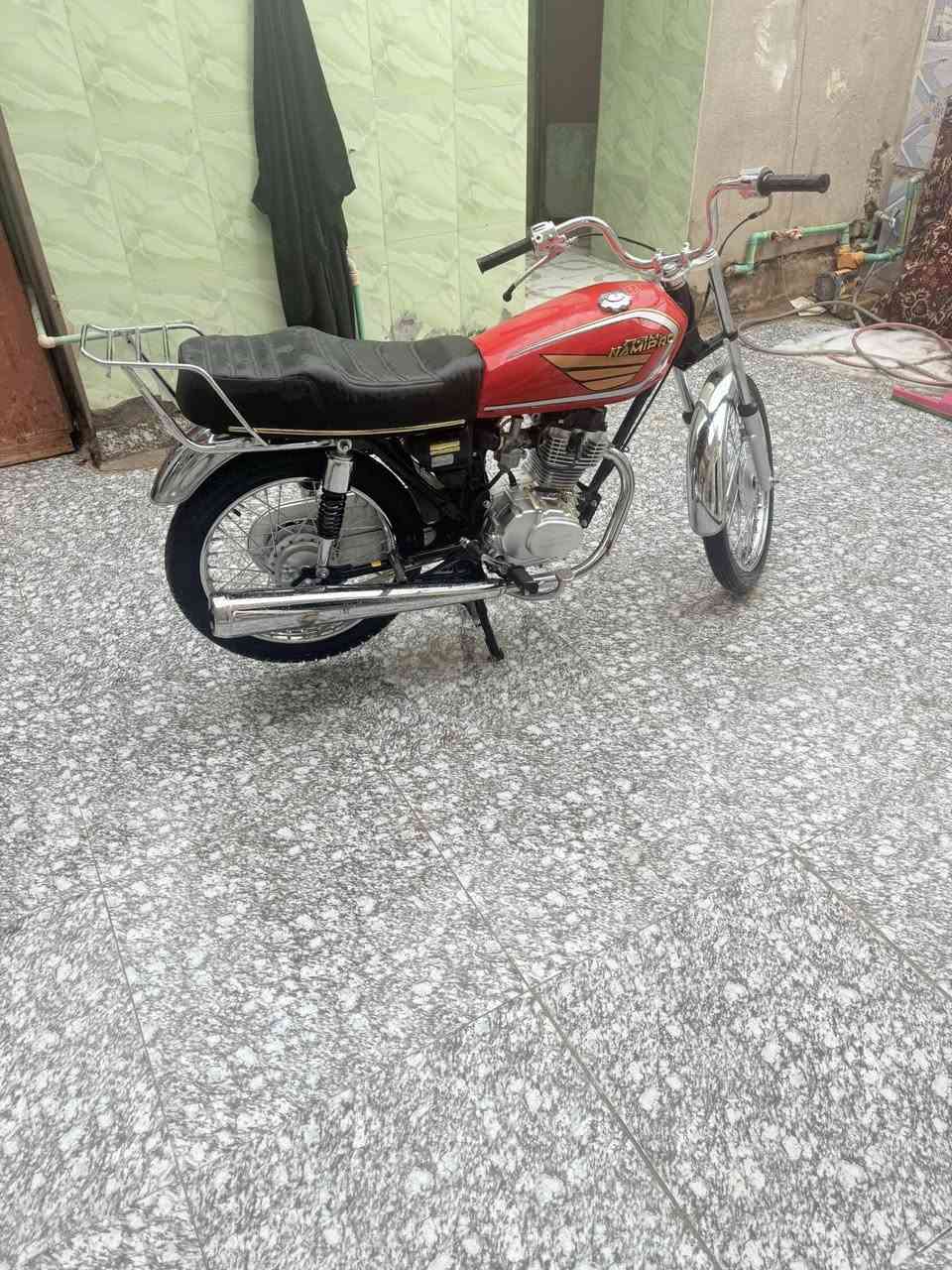 دراجه كلك كلك 650وبيه مجال


**إذا كنت صاحب هذا الإعلان وتريد حذفه لأي سبب، رجاءا أرسل رسالة إلى الدعم الفني**