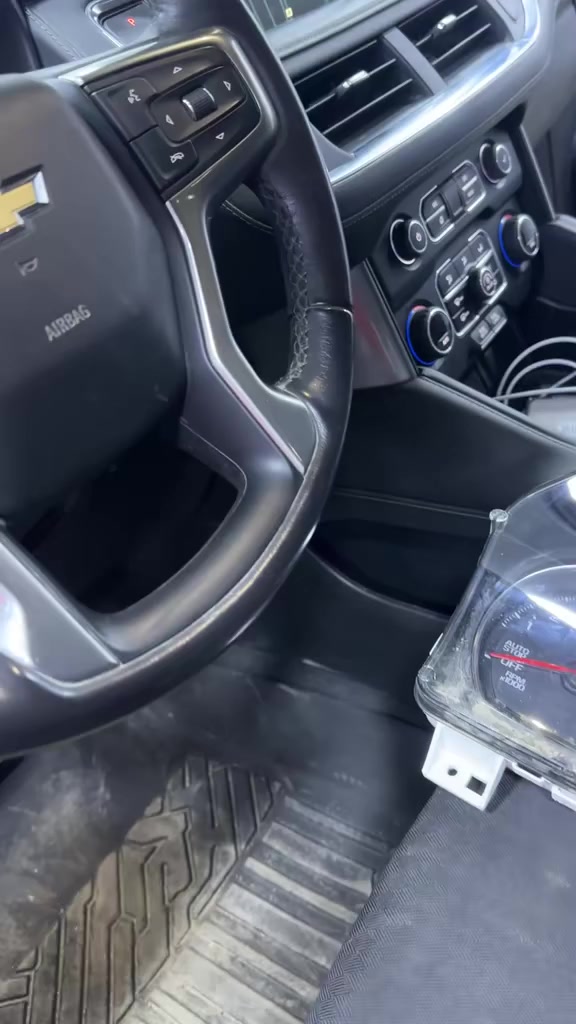 السلام عليكم اليوم عدنة تاهو 23 LSتحويل عداد الكيجات من عادي الى ديجتل وتحويل الشاشة من صغيرة الى كبيرة طبعاً الشغل كلة بلادي الكاظمية شارع الامريكي حسين الكهربائي ***********
