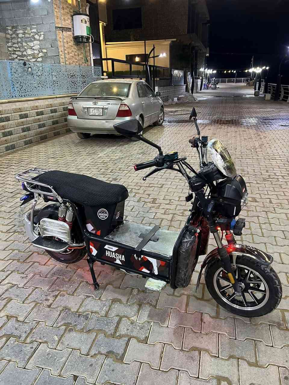 للبيع دراجة شحن هيوشا موديل 2024 الدراجة نضيفة وبطاريات جديدة على الفحص السعر 550 وبيها مجال للتواصل ***********
