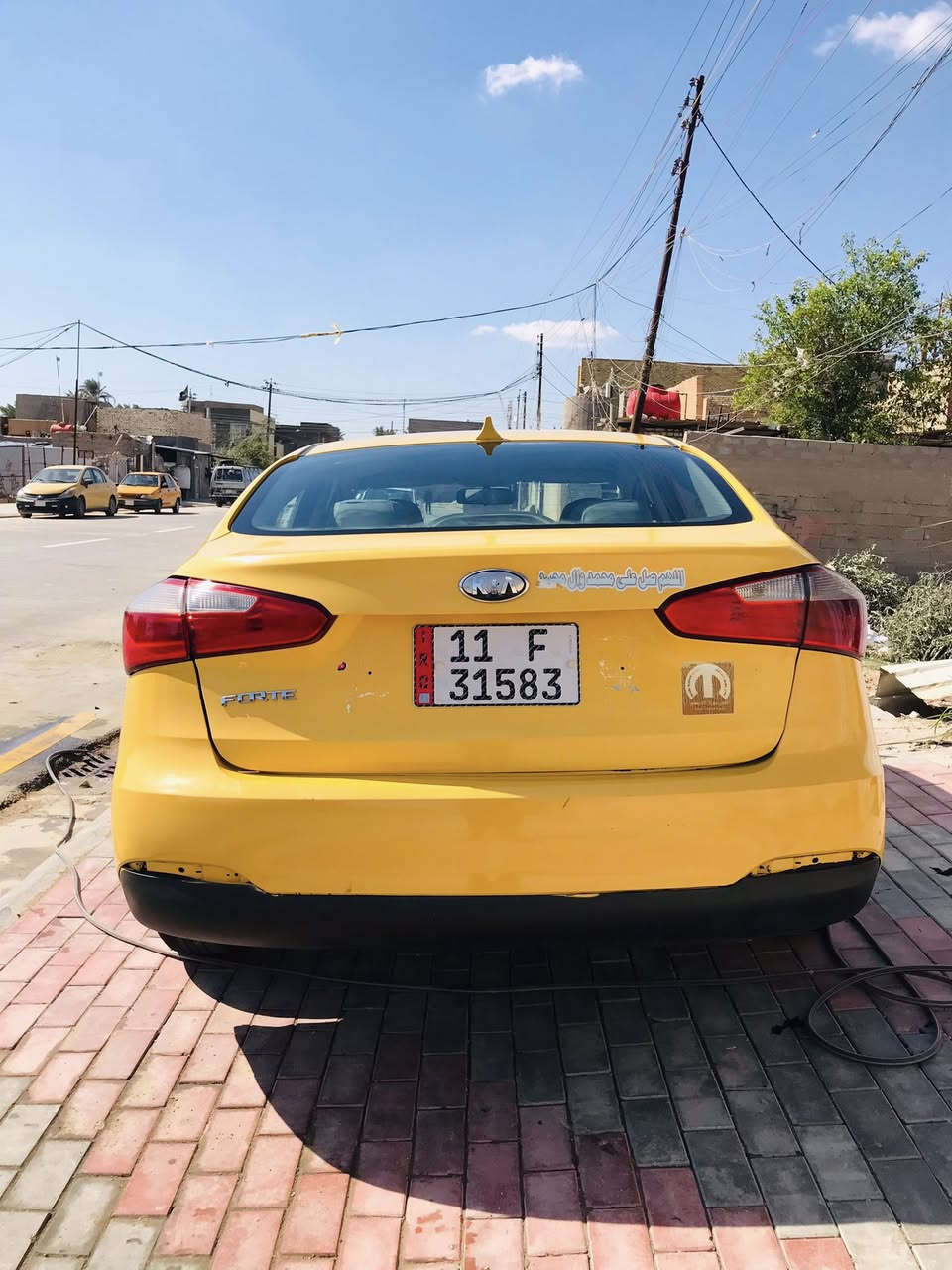 السلام عليكم
فورتي2014سياره بسمي مداور شوكت ميعجبك
سياره كير مكينه خير من الله سياره عليه منضومه مال غاز
تخم تاير حداديه كامله جديده سياره ضربته جاملع وشويه من بنيد سياره بدون دواخل سياره مكينه دوش الفين
السعر ٩٩وبيه مجال ***********
