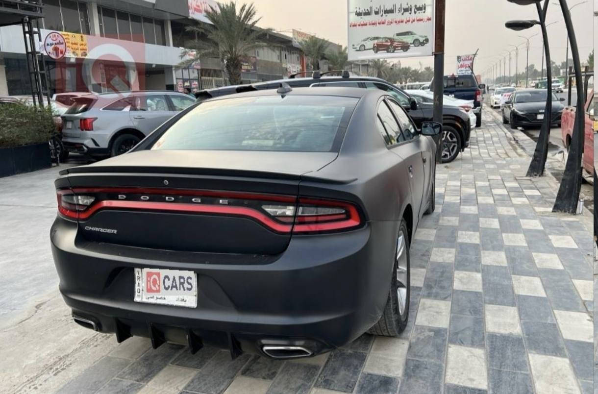 السلام عليكم دودج جارجر موديل 2016 محرك 6 سلندر 3600 السياره كلش نظفيه وما تحتاج اي شي ..
لأستفسار عن السعر ***********
العنوان : بغداد - البلديات - خلف نادي الصناعه ومجاور مطعـم دريـم ..
