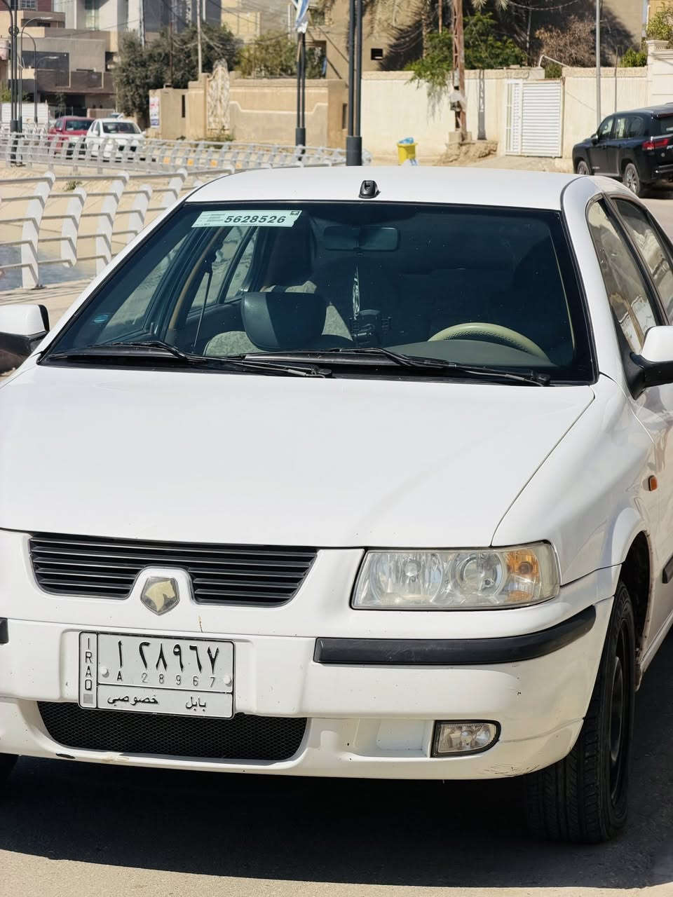 السلام عليكم سمند 2012 رقم بابل جديده ما تصرف عليه بس دهن وبانزين تخم تاير جديد حداديه جديده كير ومكينه اصل ما ملعوب بيه سياره نشطه كلش دواخل كلش جديده غرفته نضيفه مثل ما شفت بصور كشناته الاصليه بدون دوشمه رقم بابل مكاني الحله مركز المدينة  معروضه بسعر كلش حلو ومناسب ***********
