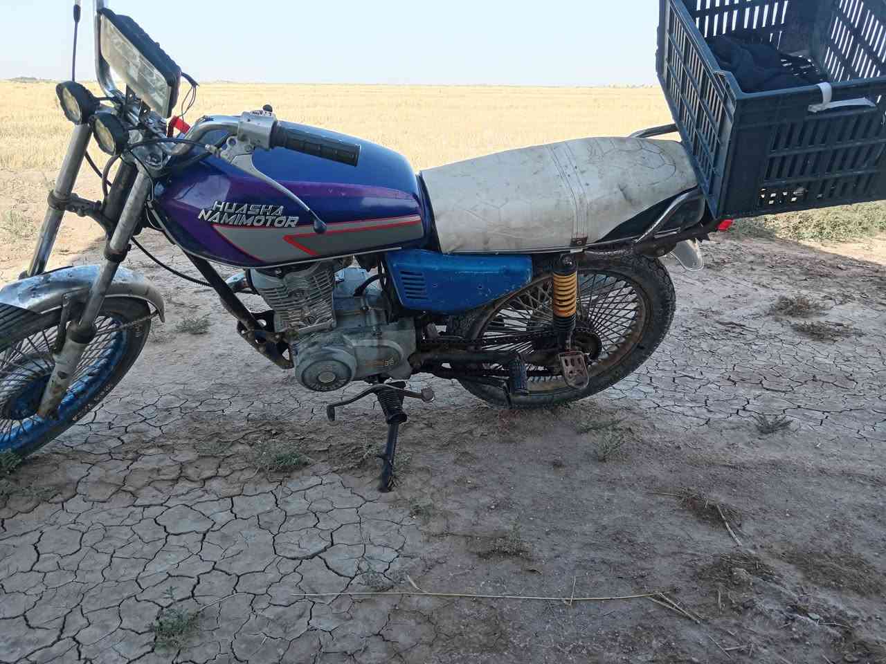 دراجه نامه لبيع موديل 20 كلك دراجه نكره تشتغل كهربايات لايت وبك دراجه جاهزه بيه مكينه خير من الله شراي يجي خاص مكان نصر


**إذا كنت صاحب هذا الإعلان وتريد حذفه لأي سبب، رجاءا أرسل رسالة إلى الدعم الفني**