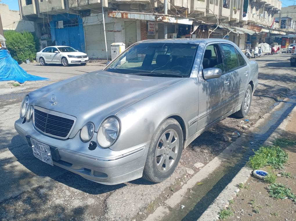 مارسيدس عفريت موديل 2001 رةقةم سليماني 
كيرومةكينة براوة وةركةران بةشةرت تةبريد بةشةرت 
تةقةورةقة بةشةرت سةيارةكة زورخاوين مايتةوة
ئةوةلياتة سةنةوي استنساخي لةكةلة بةناوناكري 
كشةي مةدةنيو حدزي مروري بةشةرتة سعري 48وةرةقةو مجال *********** أربيل, العراق
