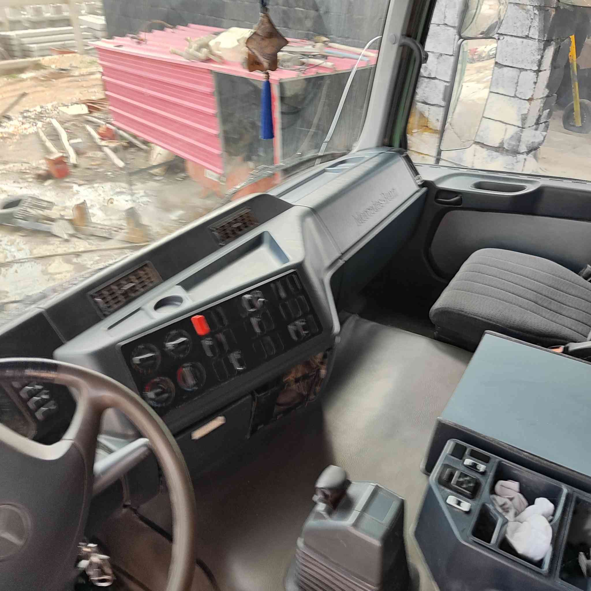 قلاب سكس سحال كير كهرب شاصي طويل حصة كاز رقم سنويه جديد  جاهزه للشغل كلها بشرط موديل 2002   سعرها 290 ورقه  معا مجال  االاستفسار .. اتصل ..***********  واتساب
