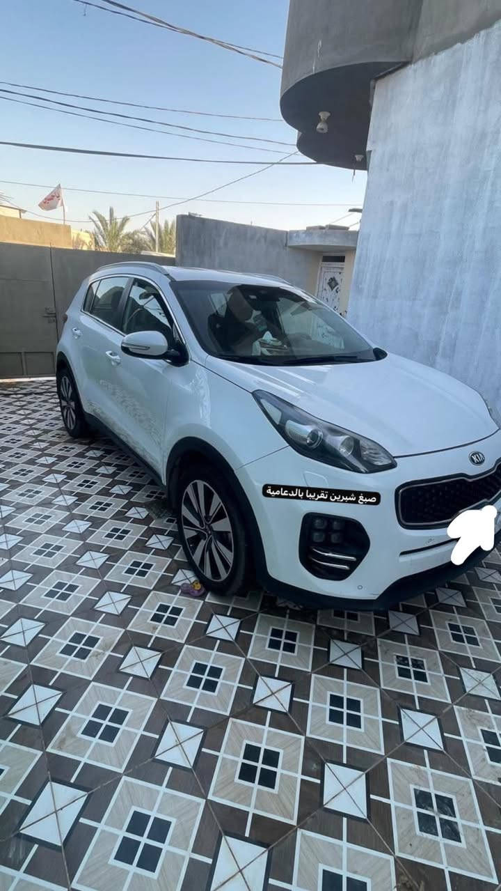 السلام عليكم 
سبورتج للبيع 2018 خليجي رقم بغداد السونار مرفق بالمنشور السعر 187 ورقة وبيها مجال 
***********
