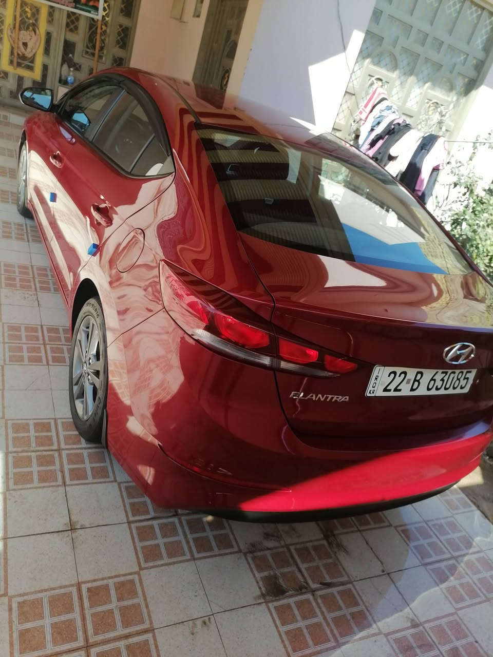 السلام عليكم النترا ١٩شكل ١٨خليجي مكفولة كفالة عامه اخت الزيرو حتى من الشخط والصدعه رقم اربيل تريد وكاله تريد تحويل هزه ورقم كله جديد ماشيه ٣٨مواصفات عاديه السعر ١٤٧بيه مجال بسيط مكان السيارة الديوانية للاستفسار الاتصال على ***********
