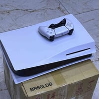 فات لوك ما مفتوح  بيه حساب فورزا ٥ اكتيف فقط كامل ملحقات عدا كارتونه ج...