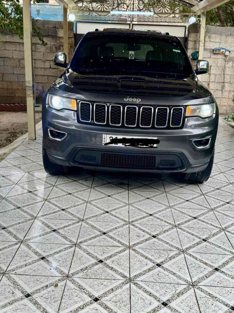 سلام عليكم جيب موديل 19 فول لمتدد بدون ايرباك تفاصيل داخل الصور للاتصال *********** عنوان بغداد الدورة سيارة رقم سليمانية بأسمي تحويل مباشر
