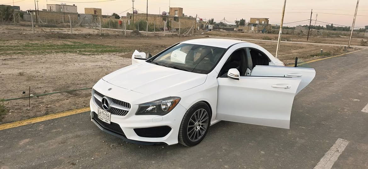 مرسيدس بنز CLA 250 AMG،  2018 AMG
حجم المحرك: 2000 سي سي (4 سلندر، بنزين، توربو)
دفع أمامي (تو ويل)
* السيارة بيه جاملغ صبغ فقط 
* عداد المسافة: 80 ألف كيلومتر
* بحالة جيدة، بدون أي أعطال، لا تحتاج لأي مصاريف.
* المحرك و ناقل الحركة (كير) بحالة ممتازة، 
* كتات AMG
* داخلية بيج مميزة
* ويالة AMG
* شاشة كبيرة
* رادار أمامي و جانبي
* داخلية سوداء جديدة
* نظام التوقف و الانطلاق الأوتوماتيكي (أوتو ستوب، أوتو هولد)
* شفرات تبديل السرعة على المقود
* نظام صوت Harman Kardon
* حساسات ركن
* كراسي جلد
* كراسي مدفأة
* كراسي مع ذاكرة ضبط وضعية الجلوس
رقم بغداد مميز 
مكاني ديوانيه
سعر 168 
***********
