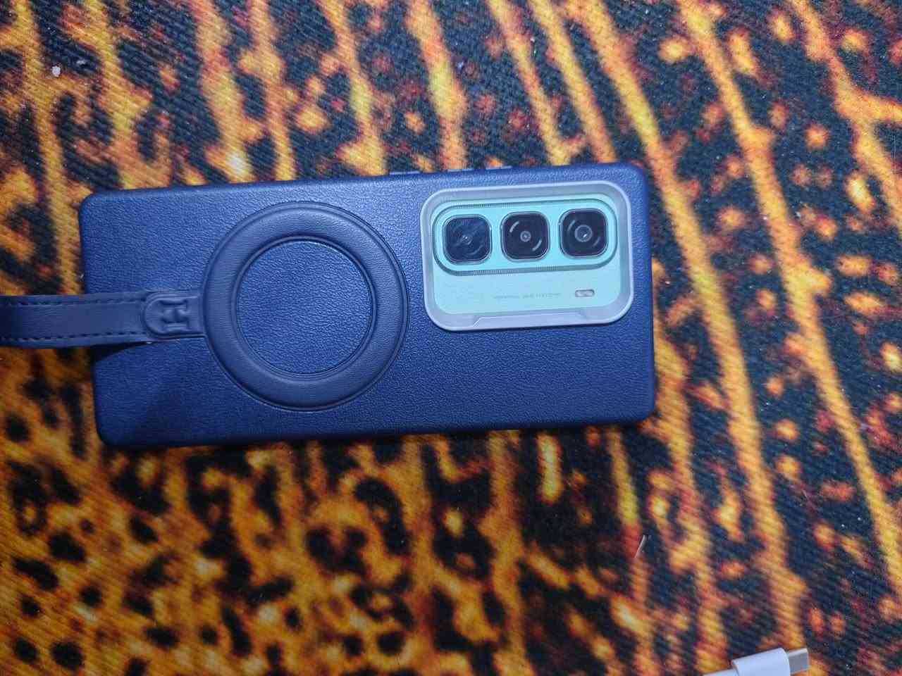 جهاز انفنكس هوت 50برو شاشه منحنيه
باقي تفاصيل كله بل صوره جهاز أخو جديد ملحقات كارتونه وكفر هديه فقط سعره 170قفله مكاني ديوانيه سنيه رقم وتساب ***********
