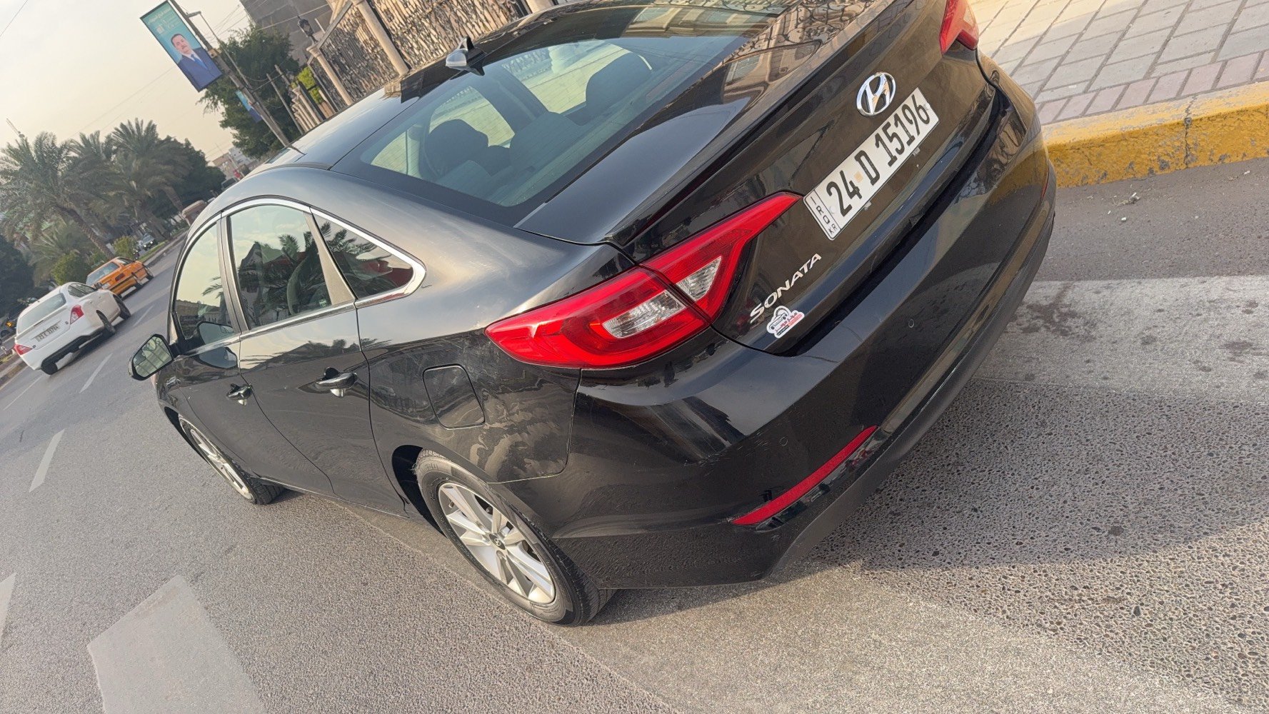 السلام عليكم سياره سوناتا 2017  دهوك هزة جديدة تريد تحويل تريد وكالة سياره وحلوه ونظيفه سياره سونر موجود سعرها  115 مكاني شارع فلسطين هذا رقمي ***********