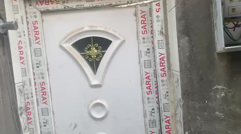 يالله
معروض لدينا بيت للايجار خلفي بناء جديد مساحه 100متر يحتوي على استقبال وغرفه ومطبخ وصاله وصحيات العنوان حي التضحيه شارع الكشك مال الاعراس بنهايته سعر الايجار 300الف 
للاستفسار ***********
