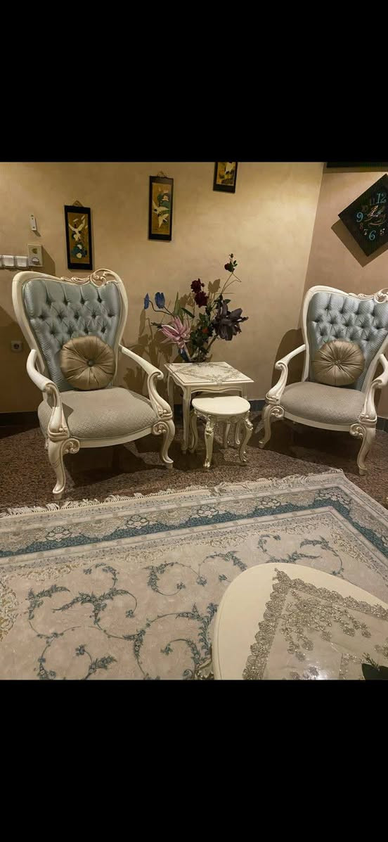 تخم ملكي 10مقاعد كلش نضيف غرفه تركي للستفسار ع رقم ***********
