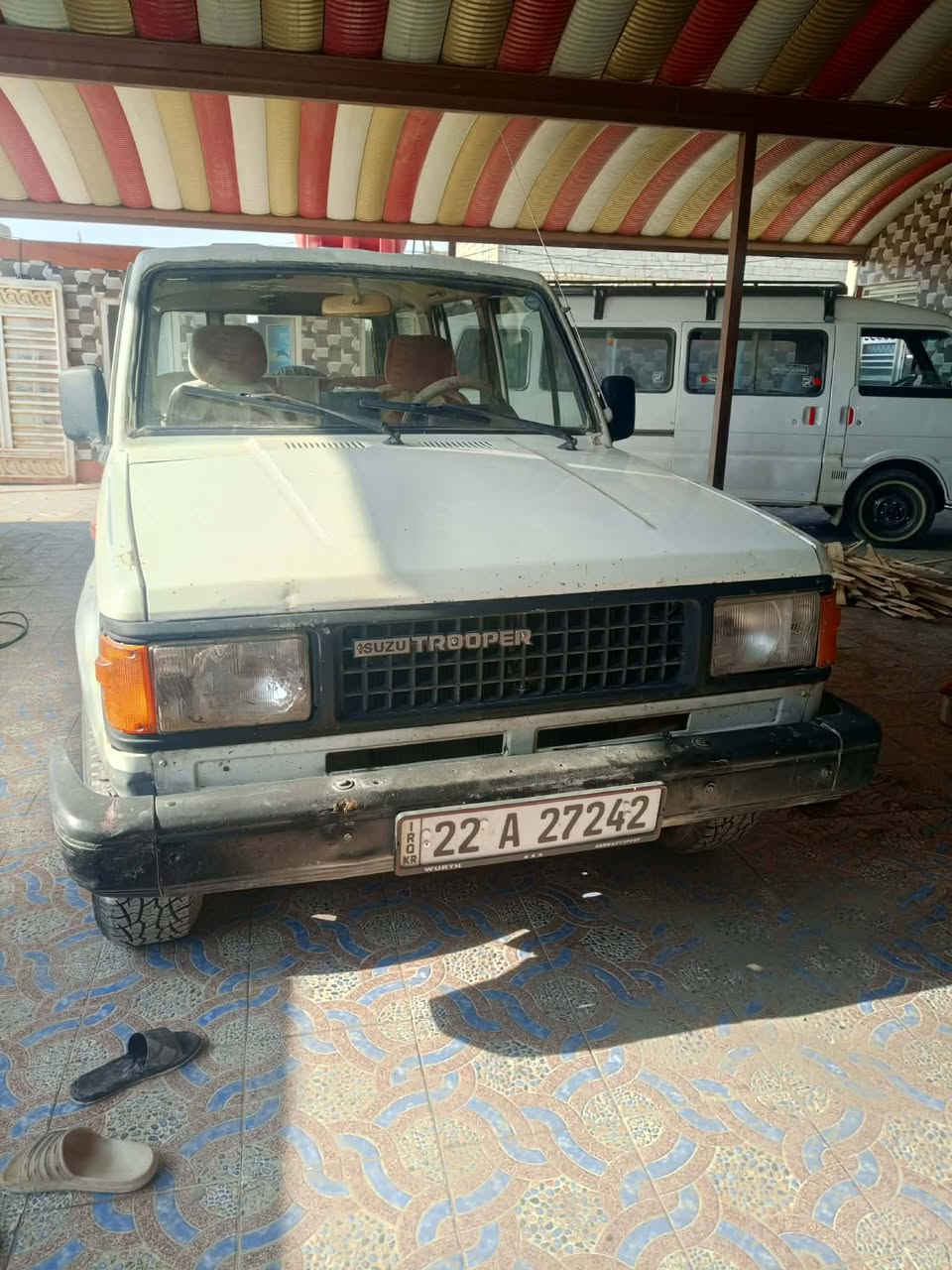 سلام عليكم ازوزه للبيع السياره كفاله عامه اي ضربه مابيه مكينه وكير وكسن كفاله حداديه جديد 4دسك شاشه +كامره  السياره غاز بانزين تخم تاير جديد كهربايات كله شغاله رقم اربيل الجديد سنويه ل30  تريد تحويل تريد وكاله السعر 38وبيه مجال مكاني الدوانيه الزيتون ***********
