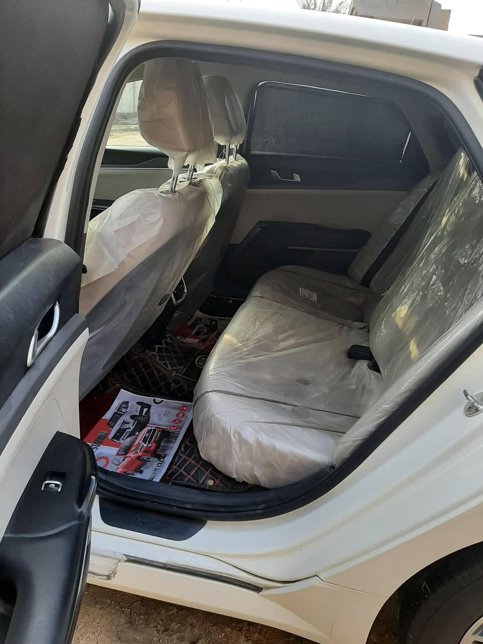 السلام عليكم للبيع كي فايف موديل 21 خليجي
الشركه الدوله كفاله عامه ماشيه 72
بسمي رقم بغداد انكليزي جديد خليجي 
الحمزه الغربي حله 
السعر 195وبيه مجال كلش كلش بسيط 
يغني حك الجيه 
بيع فقط 
رقم ***********
غير متواجد على الفيس
