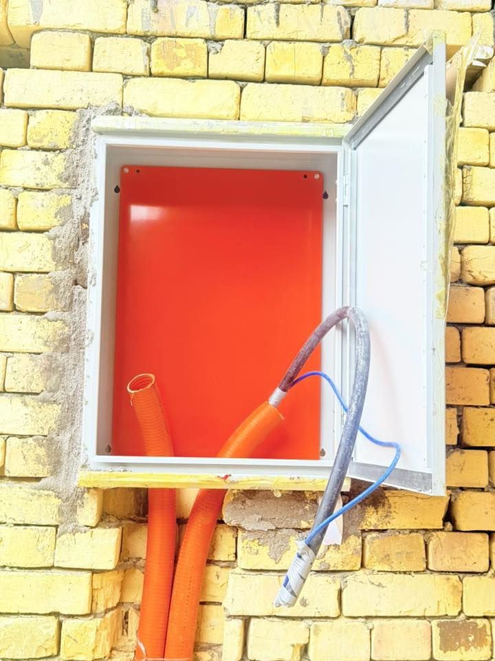 ##محافظة ##البصرة السلام عليكم #كادر.#تقنيات #الطاقة #الكهربائية-##مستعدون #لعمل #جميع #المنظومات الكهربائية و#منظومة الحريق 
تأسيئس المنازل الذكية والبنايات والمحلات عمل #نظام $#سمارت #هوم والى.....(لا #تـنـازل عـن #الـدقـة فـي
 #الـعـمـل ) {،#لسنا #الوحيدون #والكن# #نحنو #الافضل 
#عملنا #في #ياسين.#خريبط{.#سمارت #هوم}

⭕#التزام بل. عمل .حتة اكمال العمل 💡
⭕#عمل حسب الطلب 👍🏼
⭕#عمل باحدث الطرق الحديثه 🏠
⭕ وبمواصفات عاليه الدقة 🔌💡

🔻#نشر شبكات السقوف 
🔻#منظومة انترنيت 📱
🔻#منظومة ستلايتTV📡
🔻#منظومة مراقبة 🎥
🔻#منظومة حريق 🖲️
🔻#منظومة الاتصالات الارضي 📞
🔻#منظومة بورد سيطرة ATS
🔻#عمل ديكور بروفايل
🔻#عمل منظومة فوتو سيل 
🔻#عمل-منظومة بيانو الدرج
🔻#عمل منظومة السماعات الصوتية داخل المنزل🏠🎧
❄️عمل منظومة الامكنسة الكهربائية 🤿

⭕لتواصل معنة على الرقام التالية هاتف/***********علي الكهربائي

#محافظة البصرة هاتف ***********⭕📞***********
#علي #الكهربائي
