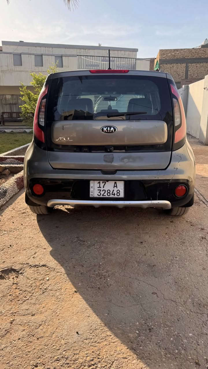 كيا سول 2018
كيا سول 2018 وارد امريكي حادث خلفي بدون ايرباك ومامبدل منه شي السياره جديده ماشيه 53 الف مكينه 1600 gdi تيربو كير 6 نمر المكينا والكير خير من الله شرط شركه على فحص تبريد ثلج تيرات جدد ستوني مبدلهن السياره كلش حلوه الشراي يتصل على رقم ابيع او مراوس حسب القناعه 
***********
