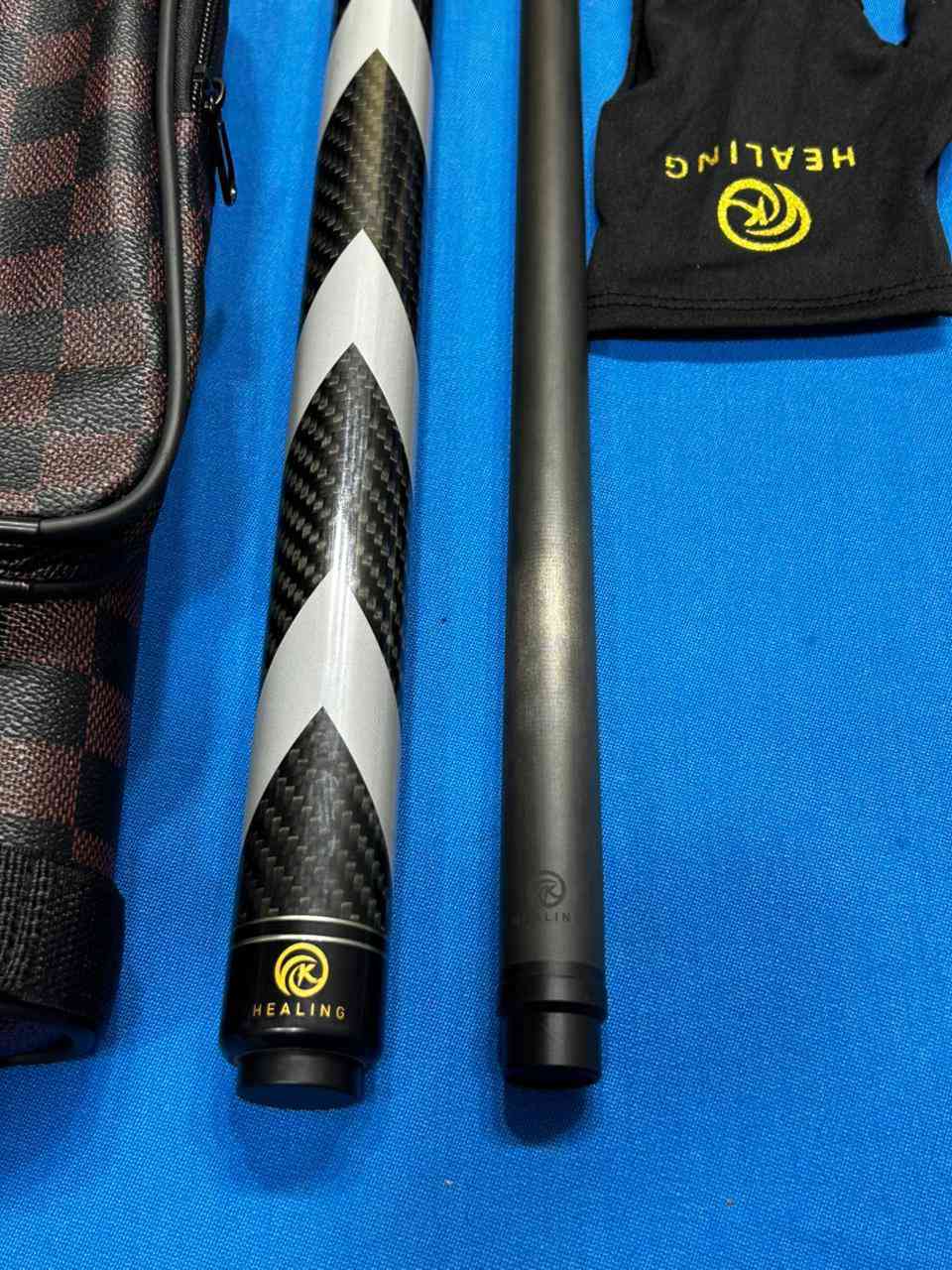 كيوب كاربون ماركة هلنك مختم كسر مع كامل ملحقاته اي ستفسار خاص او واتساب وتدللون ***********
