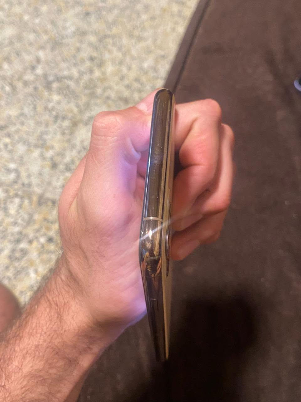 السلام عليكم
للبيعiPhone 11 Pro Max
مبدل بورد فقط 
الجهاز شاشة اصلية مالته
البطارية 86 البلادي مال الشركة
بصمة وجه متوقفه
ملاحظة:اخوان الشاشة والبطارية تظهر رسالة غير معروف بالاعدادت بسبب تبديل البورد
العنوان بغداد حي الاعلام الري 
للاتصال:***********
