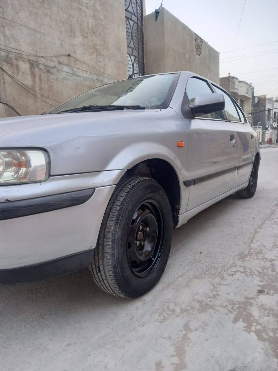 السلام عليكم شباب للبيع سمند خصوصي موديل ٢٠٠٩ رقم بغداد ألماني مشروع وطني باسمي سياره نضيفه بلاديه وجاهزه بدون حادث وبدون تبديل وبدون صبغ فقط يم التريشه الباب الأيمن والباقي بلادي مكينه وكير جيد تخم تاير صدر كله تمام الحمد لله السعر ٣٩ بيها مجال ***********
