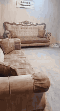 هذا تخم عشر مقاعد ملكي للبيع المكان المعالف الربيعي والسعر خاص07770604...