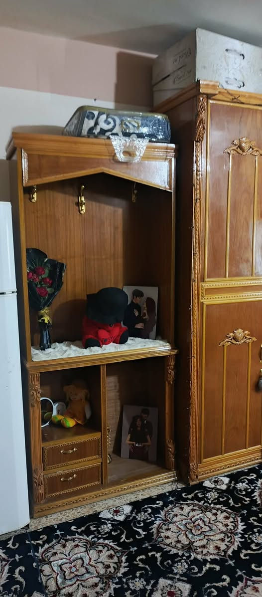 غرفه نوم عراقي تسكام ثقيل كلشش ام 6 ملحق طابقين مسرح اخت الجديده شخط ما بيها سعر 1500 كربلاء حي القادسيه ***********
