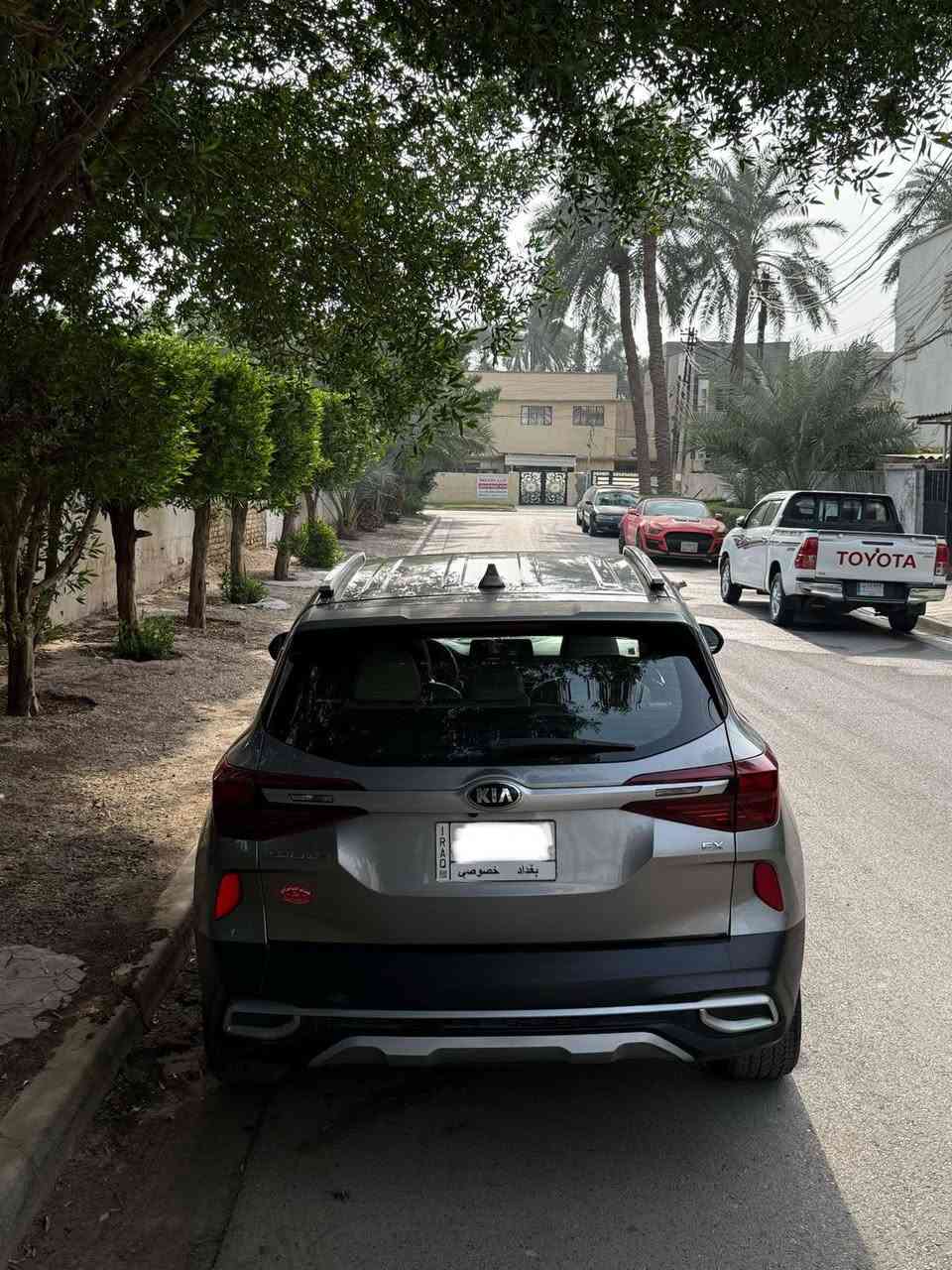 السلام عليكم
كيا سلتوس موديل 2021 
وارد امريكي لون سلفر🩶
مكينه 2000 دوش🔥
تبريد ثلج❄️
فول مواصفات:
•فتحه سقف 
•رادارات امامي خلفي
•كامره خلفيه HD
•تحكمات ستيرن 
•كشن كهرباء 
•تدفئه المقاعد الاماميه
•بصمه 
•تشغيل عن بعد 
•سستم صوت بلادي
•فور ويل
•ثلاث انظمه قياده 
•قياده ذاتيه
•كروس سرعه
•مري كهرباء
______________
سياره كلش حلوه وجاهزه حادثه خشم البنيد فقط بدون دواخل
صور الحادث مرفقه بالمنشور
مكان السياره بغداد الشعب
سعر مناسب 
***********
***********
