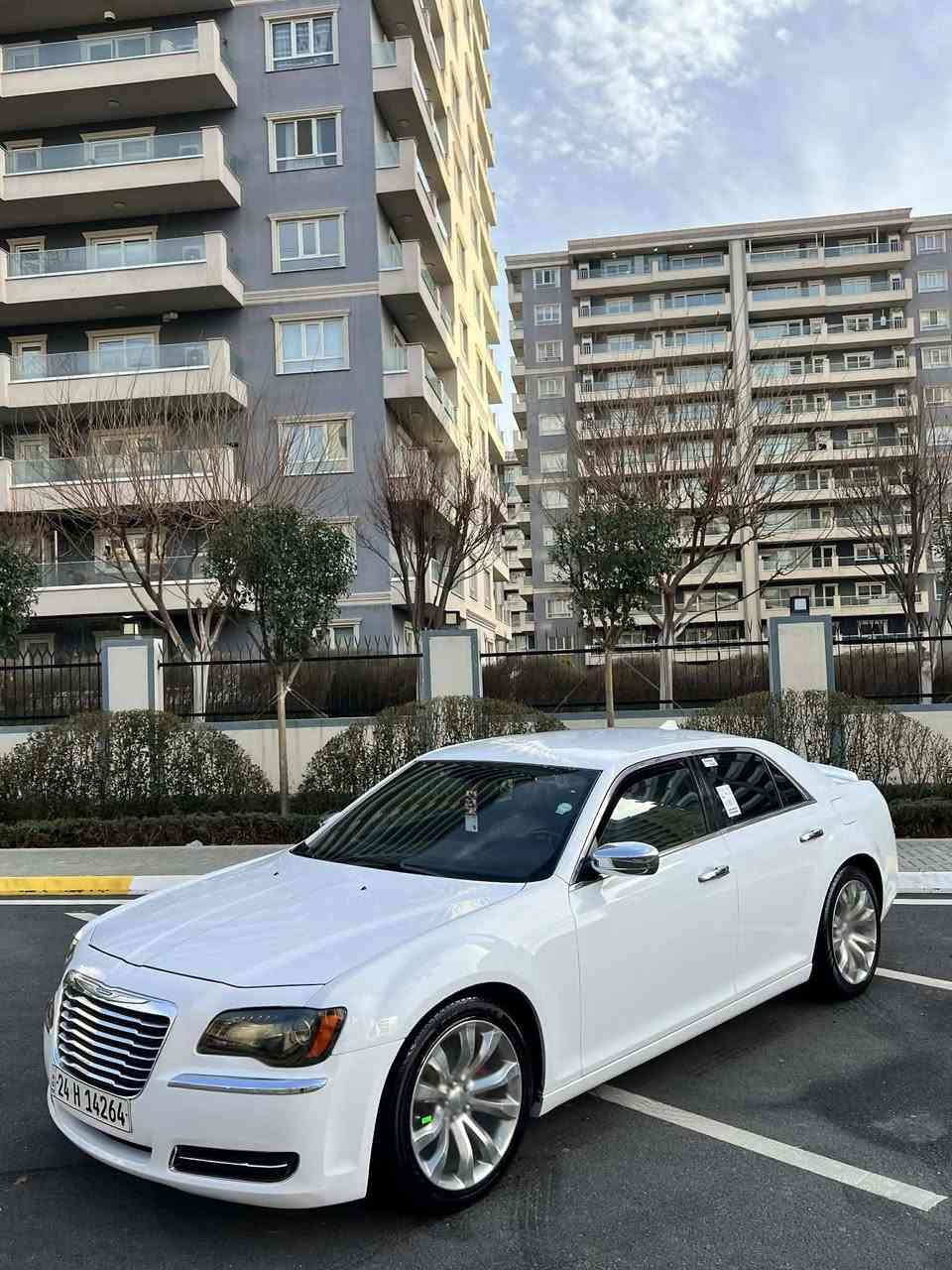 Chrysler c300 2013
کرایسلر ٢٠١٣
مواسەفات c300
بەصمە
کوشن جلد
کوشن کارەبا
کوشن هیتەر
شاشە گەورە
گێڕ ماوس
شەخال
کامێرا
١٢٠ هەزار ڕۆیشتوە
تەحویلو خەرامە بەشەرت
سەیارەکە بێ بۆیاخو بێ شوختو بێ پارچە گۆڕانە
گێڕو مەکینەی بەشەرت نەکراوەتەوە
سەیارەیەکە زۆر جوان ماوەتەو
هەموو گیانی بەشەرت
شوین سلیمانی
*********** whats app
